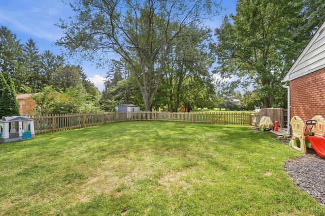 8148 Lake Shore Drive, West Chester, OH 45069