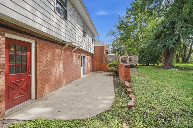 8148 Lake Shore Drive, West Chester, OH 45069