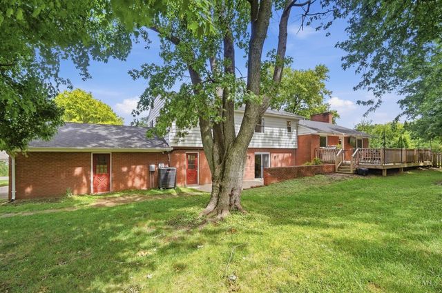 8148 Lake Shore Drive, West Chester, OH 45069