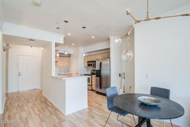 435 W RIO SALADO Parkway 208, Tempe, AZ 85281