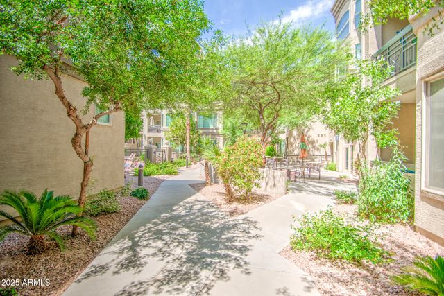 435 W RIO SALADO Parkway 208, Tempe, AZ 85281