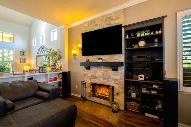 24 Grand Fir Dr, Lodi, CA 95242