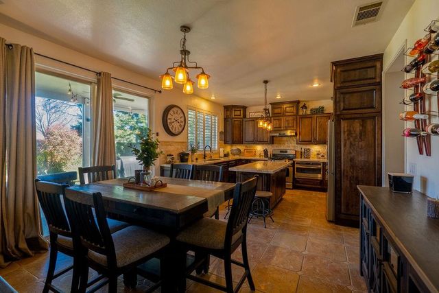 24 Grand Fir Dr, Lodi, CA 95242