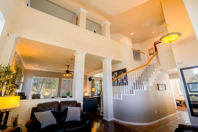 24 Grand Fir Dr, Lodi, CA 95242