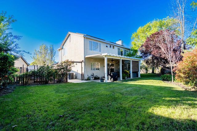 24 Grand Fir Dr, Lodi, CA 95242