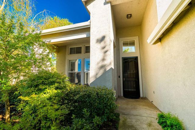 24 Grand Fir Dr, Lodi, CA 95242