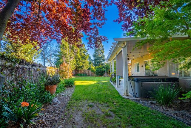 24 Grand Fir Dr, Lodi, CA 95242