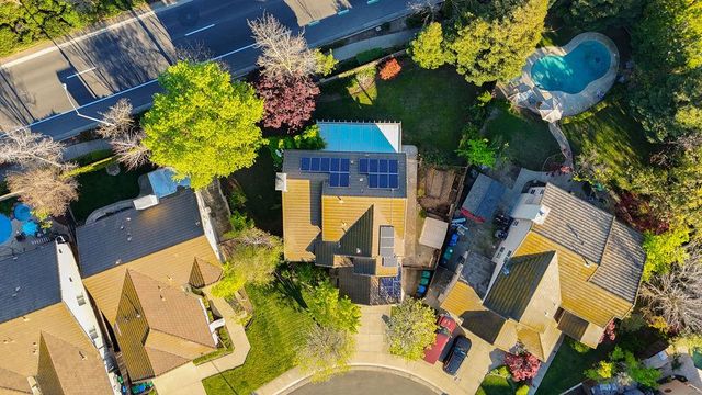 24 Grand Fir Dr, Lodi, CA 95242