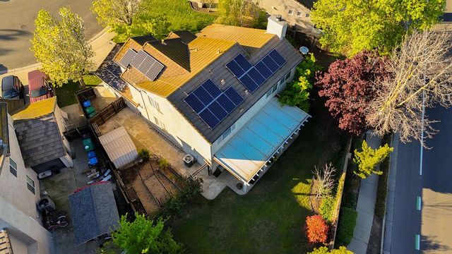 24 Grand Fir Dr, Lodi, CA 95242