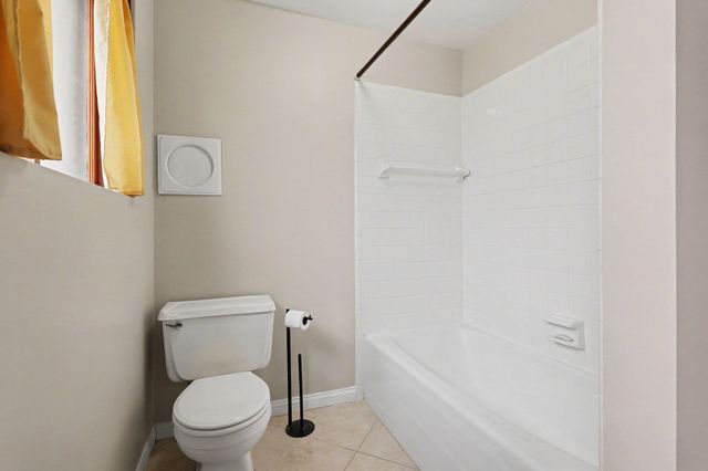 2817 Canterbury Drive, Midland, MI 48642