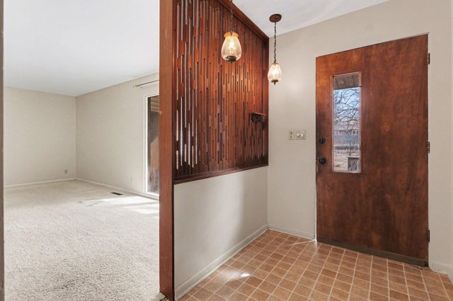 2817 Canterbury Drive, Midland, MI 48642