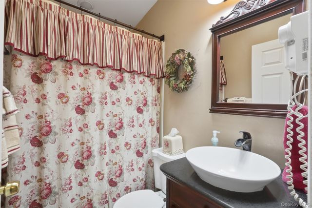 4 Seneca Lane, Milton, NY 12547