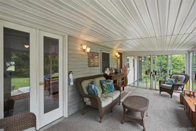 4 Seneca Lane, Milton, NY 12547