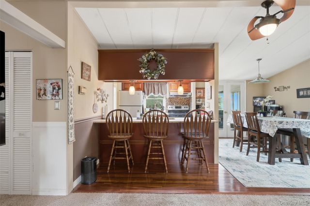 4 Seneca Lane, Milton, NY 12547