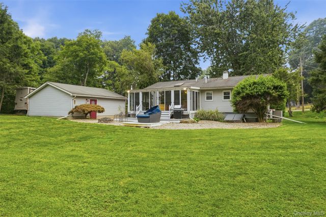 4 Seneca Lane, Milton, NY 12547