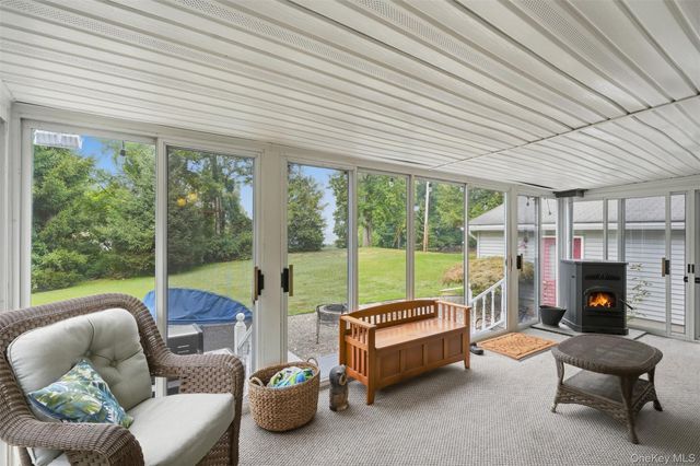 4 Seneca Lane, Milton, NY 12547
