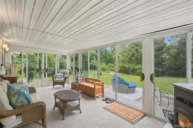 4 Seneca Lane, Milton, NY 12547