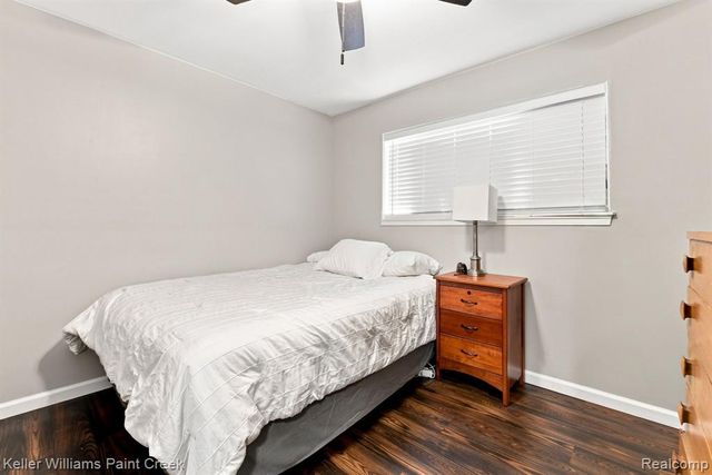 32329 Susilane Street, Roseville, MI 48066