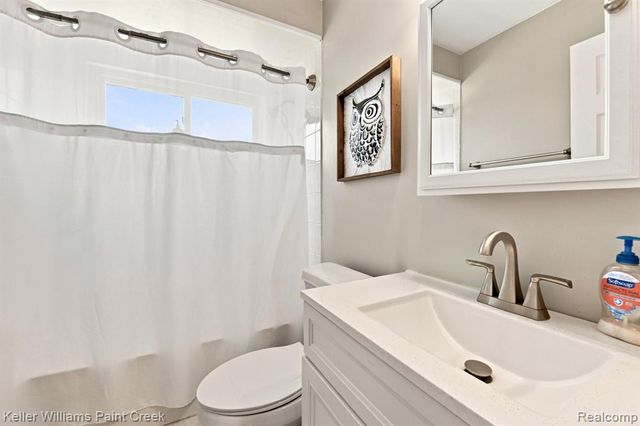 32329 Susilane Street, Roseville, MI 48066
