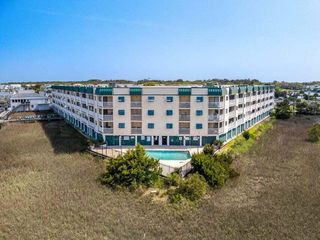 3701 Dock Site Road 103, Edisto Beach, SC 29438