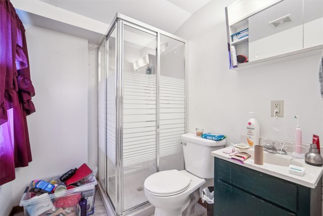 1801 York Street, Des Moines, IA 50316