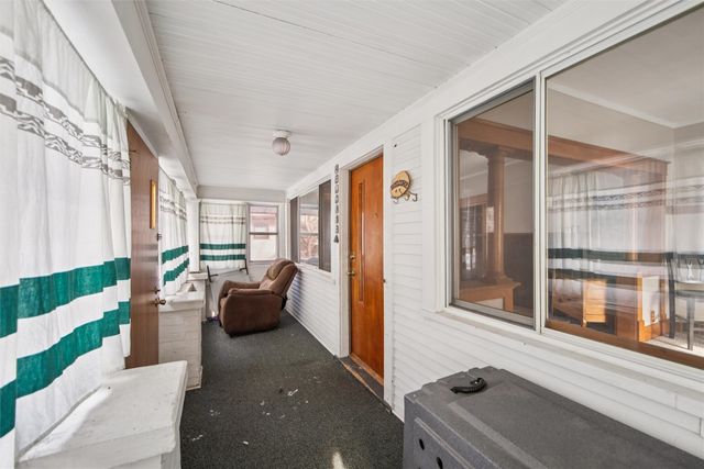 1801 York Street, Des Moines, IA 50316