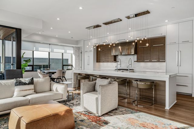 202 W Berry St Ste 710, Fort Wayne, IN 46802