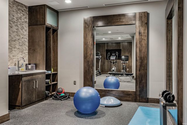 202 W Berry St Ste 710, Fort Wayne, IN 46802