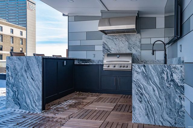 202 W Berry St Ste 710, Fort Wayne, IN 46802