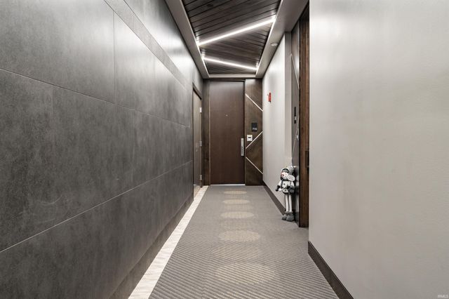 202 W Berry St Ste 710, Fort Wayne, IN 46802