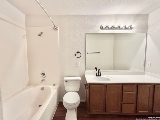 2715 Moon Rock, Converse, TX 78109