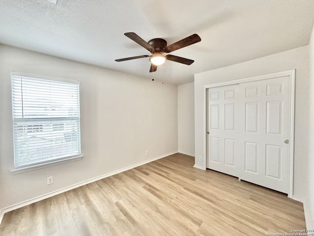 2715 Moon Rock, Converse, TX 78109