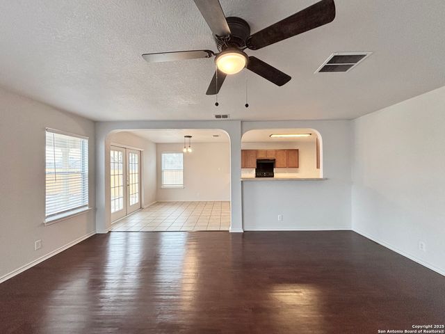 2715 Moon Rock, Converse, TX 78109