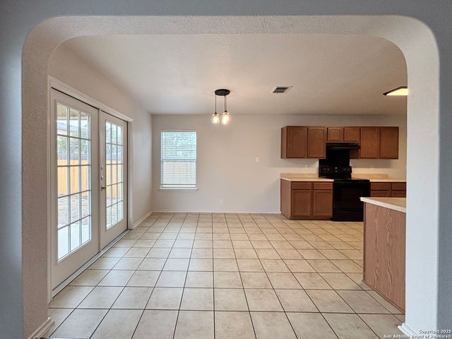 2715 Moon Rock, Converse, TX 78109