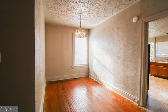 1307 W MARKET ST, York, PA 17404