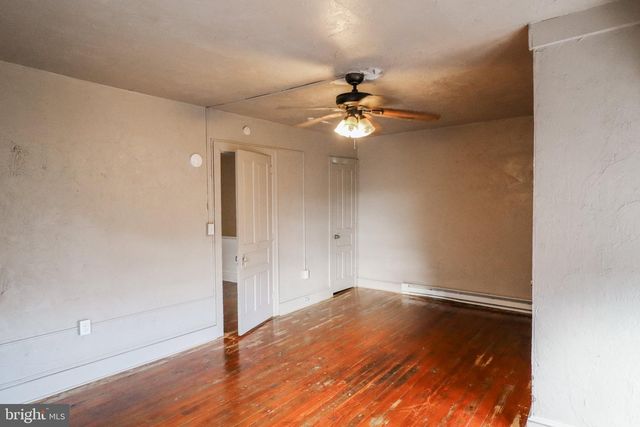 1307 W MARKET ST, York, PA 17404