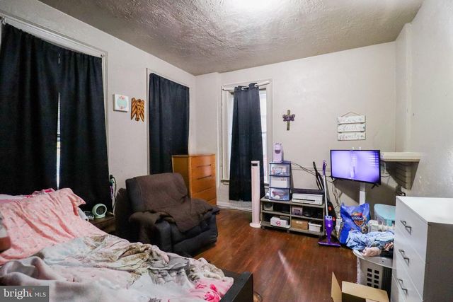 1307 W MARKET ST, York, PA 17404