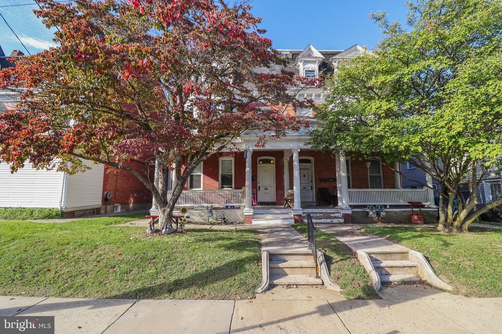 1307 W MARKET ST, York, PA 17404