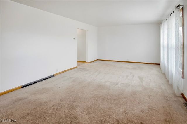 310 Elm Street, Duncan Falls, OH 43734