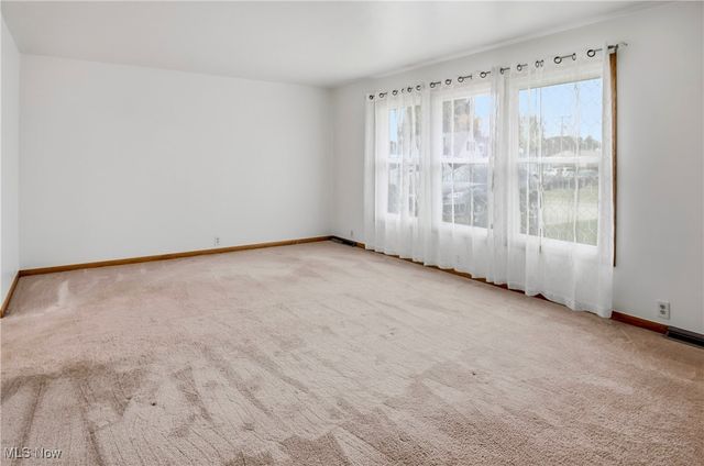 310 Elm Street, Duncan Falls, OH 43734