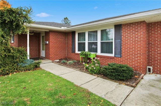 310 Elm Street, Duncan Falls, OH 43734