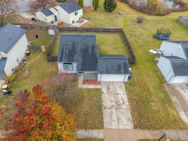 3626 Three Oaks Drives, Fort Wayne, IN 46809