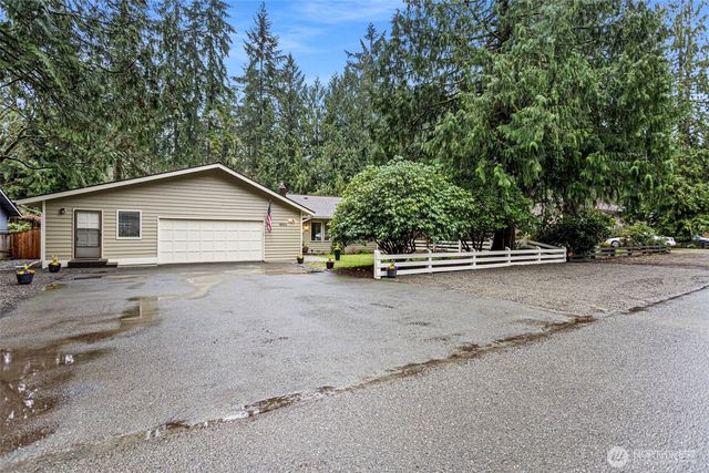 18903 NE 165th Place, Woodinville, WA 98072