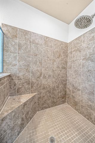 1806 Oak View Lane, Pearland, TX 77581