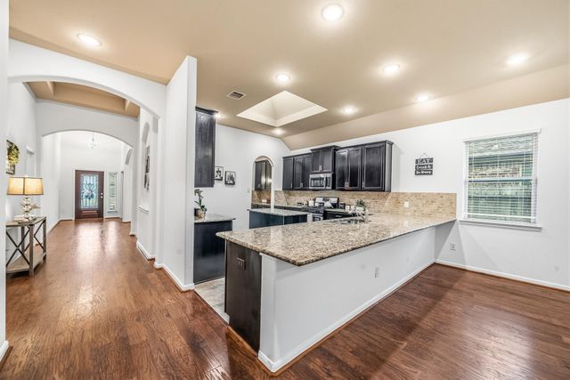 1806 Oak View Lane, Pearland, TX 77581