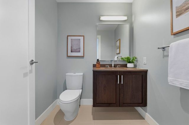 32 Traveler Street 303, Boston, MA 02118