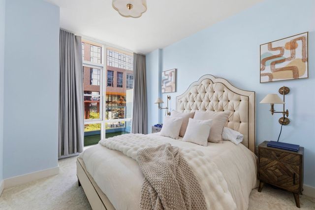 32 Traveler Street 303, Boston, MA 02118