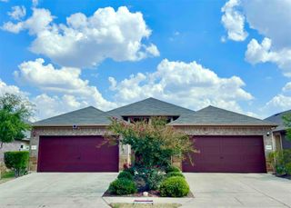 143 Samuel DR A & B, Buda, TX 78610