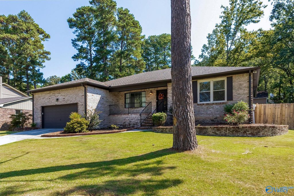 15011 Glory Drive, Huntsville, AL 35803