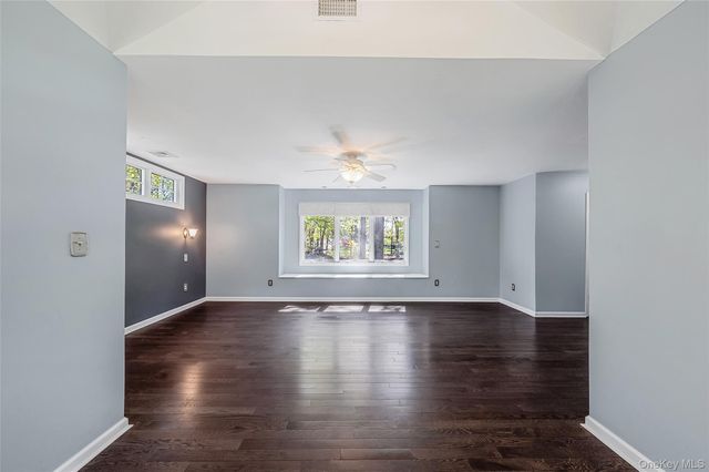 4 Carol Court, Mount Sinai, NY 11766